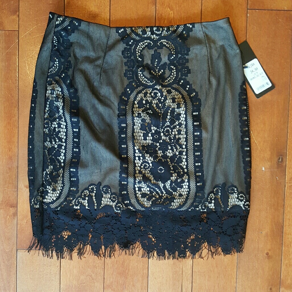🔇SOLD NWT AKIRA Black Lace Skirt - Picture 2 of 4